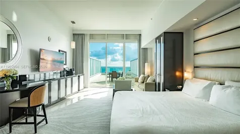 4391 Collins Avenue Miami Beach FL 33140