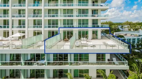 4391 Collins Avenue Miami Beach FL 33140