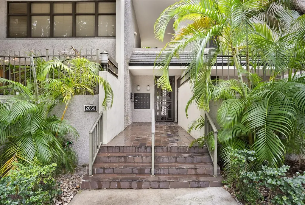 2666 Tigertail Avenue Coconut Grove FL 33133