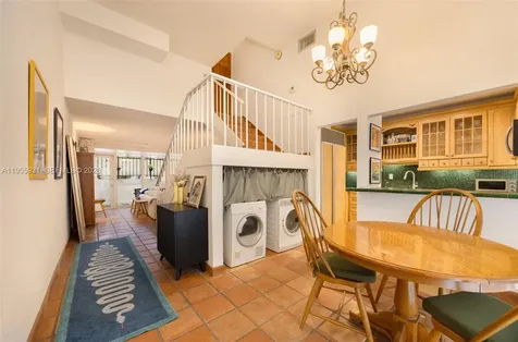 2666 Tigertail Avenue Coconut Grove FL 33133