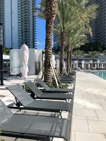 851 NE 1st Avenue Miami FL 33132