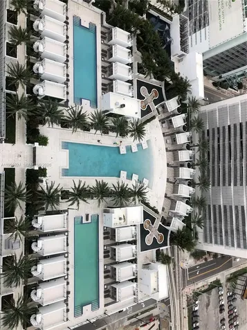 851 NE 1st Avenue Miami FL 33132