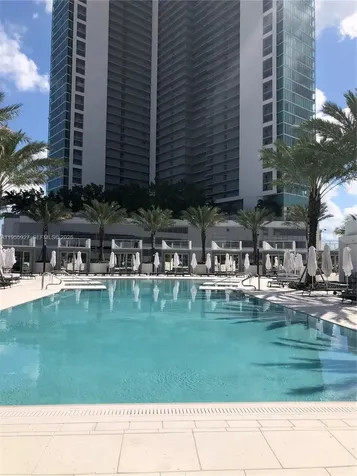 851 NE 1st Avenue Miami FL 33132