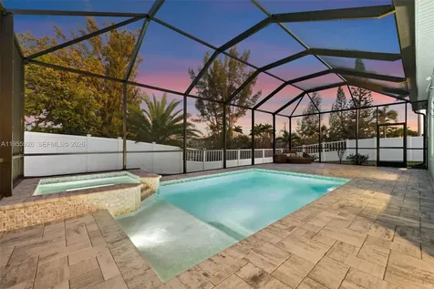 2213 SW 7th Place Cape Coral FL 33991