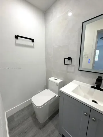 9221 Broad Manor Road Miami FL 33147