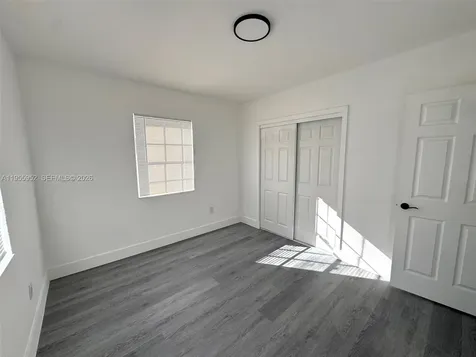 9221 Broad Manor Road Miami FL 33147