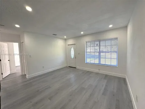 9221 Broad Manor Road Miami FL 33147