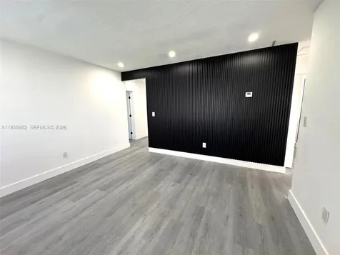 9221 Broad Manor Road Miami FL 33147