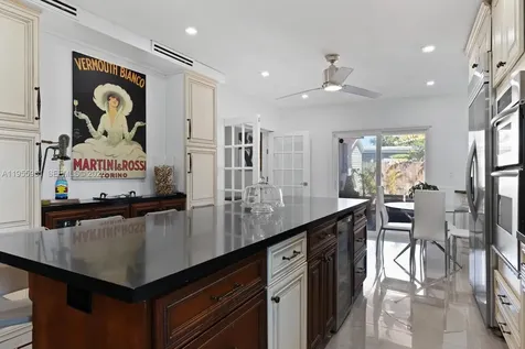 6423 SW 107th Place Miami FL 33173