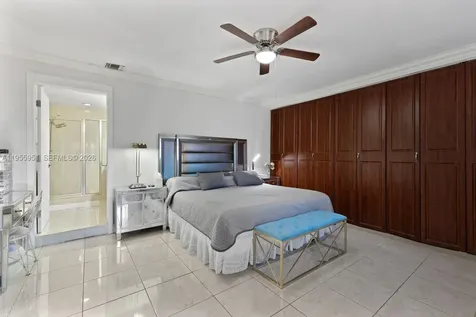 6423 SW 107th Place Miami FL 33173