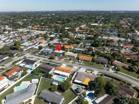 6423 SW 107th Place Miami FL 33173