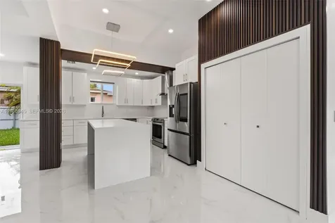 14801 NW 5th Avenue Miami FL 33168