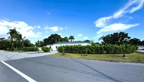 14801 NW 5th Avenue Miami FL 33168