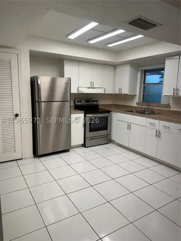 6532 SW 18th Court North Lauderdale FL 33068