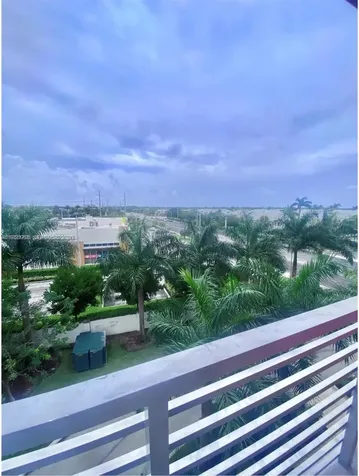 7661 NW 107th Avenue Doral FL 33178