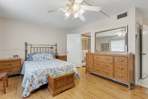 414 SE 10th Street Dania Beach FL 33004