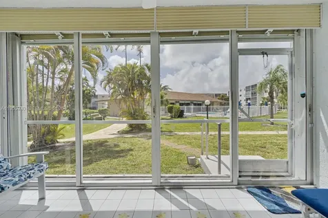 414 SE 10th Street Dania Beach FL 33004