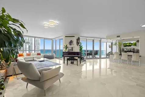 3101 S Ocean Drive Hollywood FL 33019