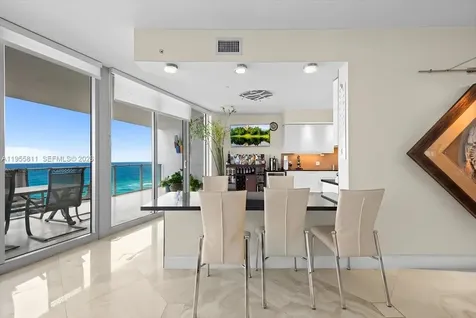 3101 S Ocean Drive Hollywood FL 33019