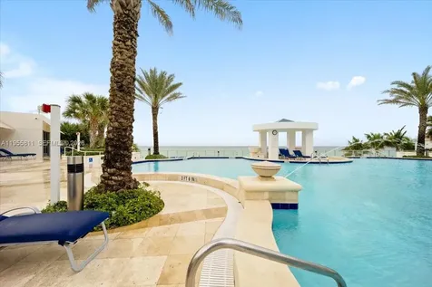 3101 S Ocean Drive Hollywood FL 33019