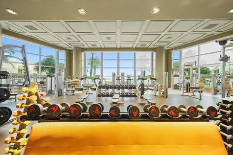 3101 S Ocean Drive Hollywood FL 33019