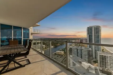 3101 S Ocean Drive Hollywood FL 33019