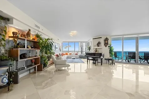 3101 S Ocean Drive Hollywood FL 33019