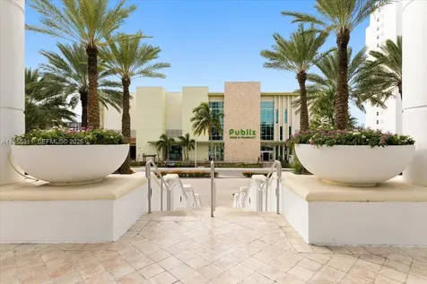 3101 S Ocean Drive Hollywood FL 33019