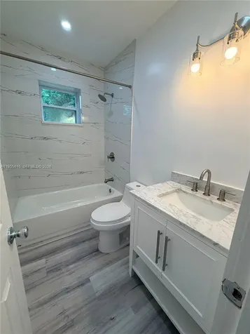 136 N Evergreen Drive Lake Park FL 33403