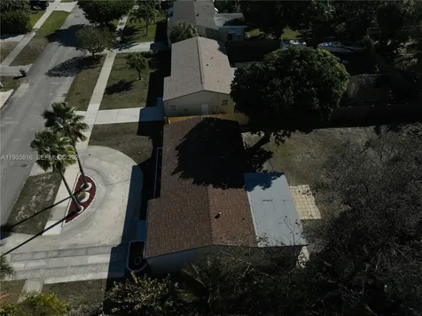 136 N Evergreen Drive Lake Park FL 33403