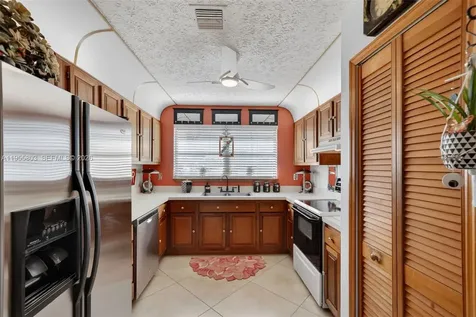 4543 SE Dryfus Avenue Stuart FL 34997