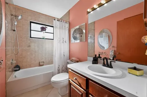 4543 SE Dryfus Avenue Stuart FL 34997