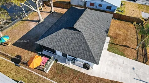 4543 SE Dryfus Avenue Stuart FL 34997