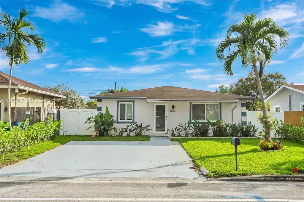 3004 NW 7th Street Fort Lauderdale FL 33311