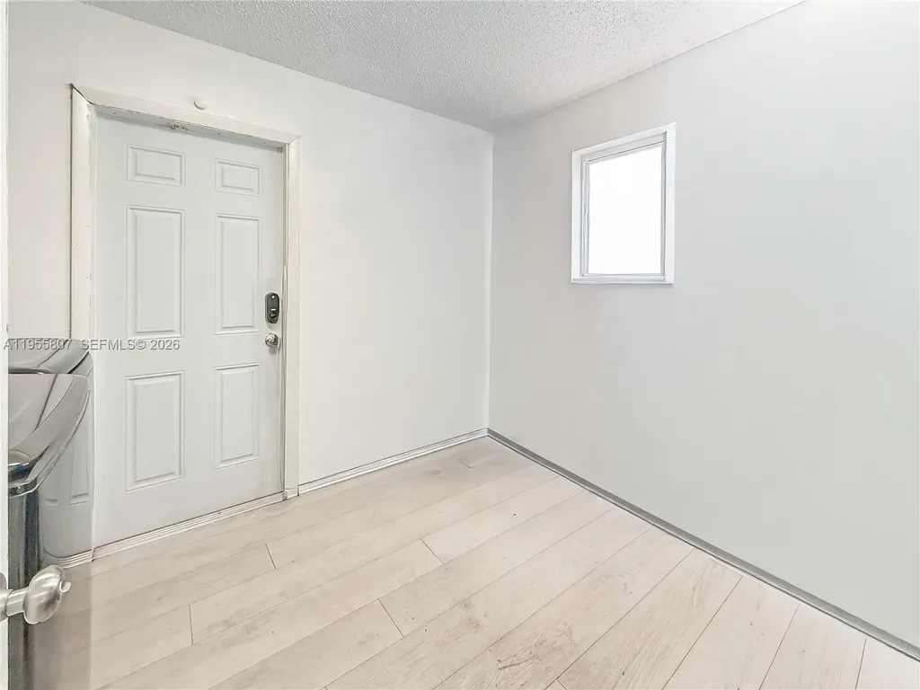 3004 NW 7th Street Fort Lauderdale FL 33311