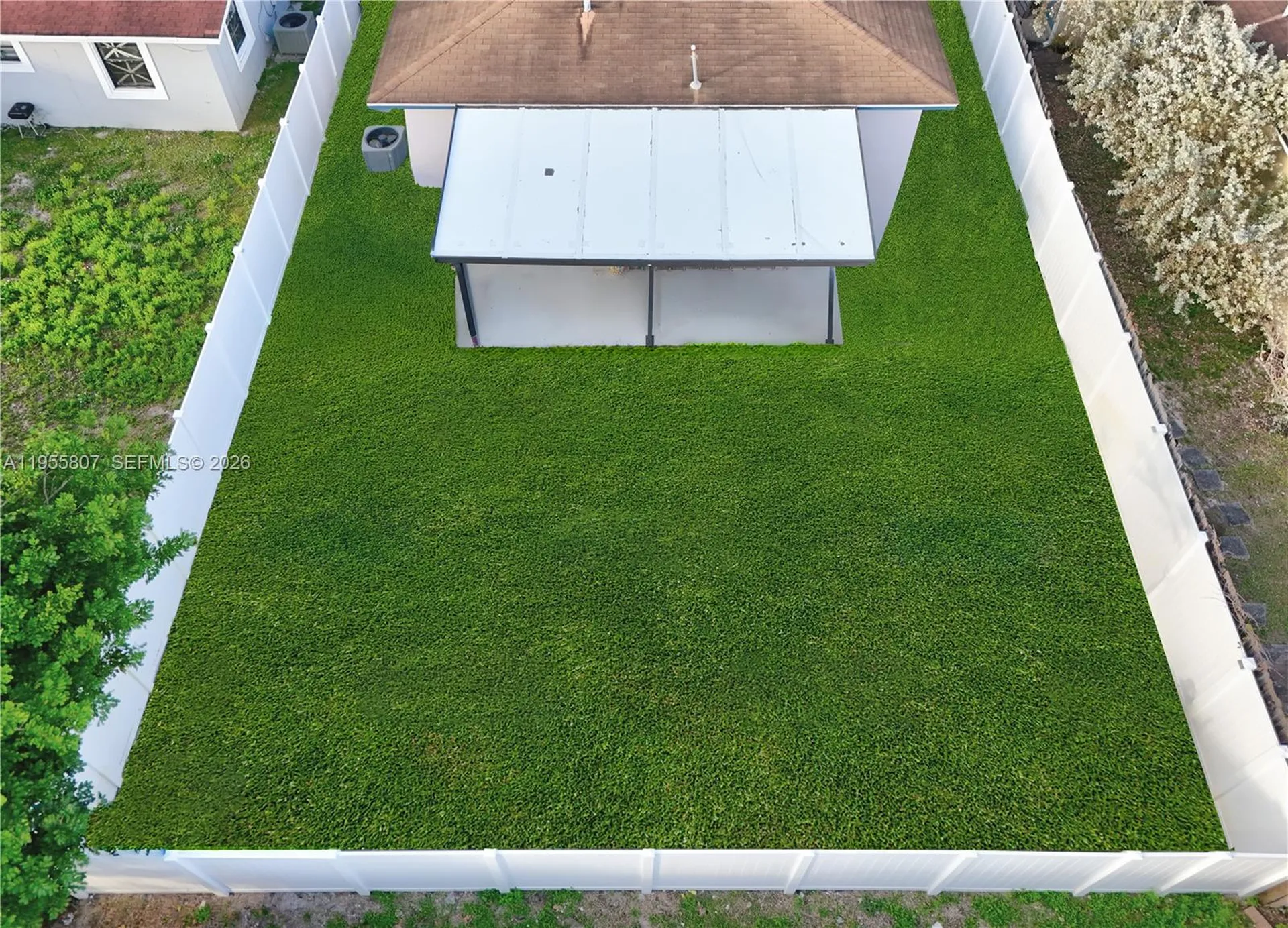 3004 NW 7th Street Fort Lauderdale FL 33311