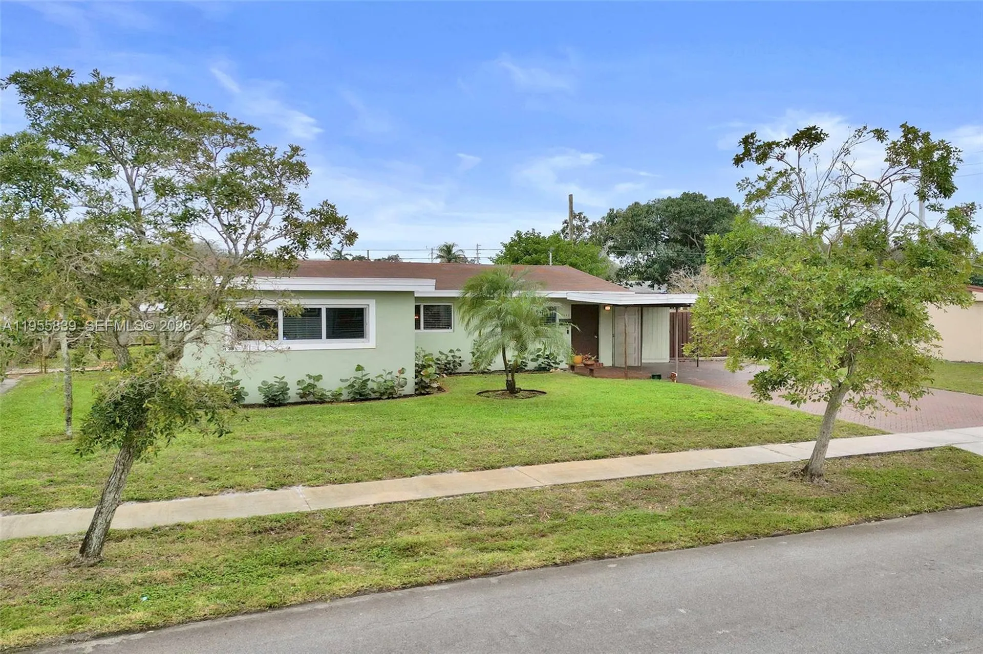 3640 SW 22nd Street Fort Lauderdale FL 33312