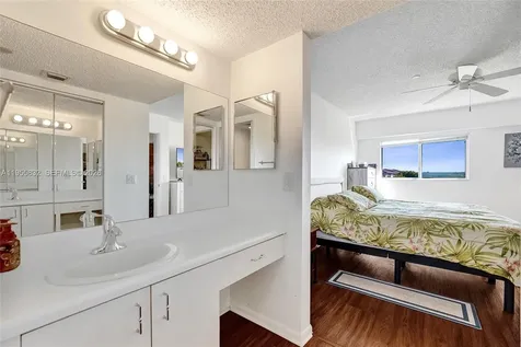 1651 SW 127th Avenue Pembroke Pines FL 33027
