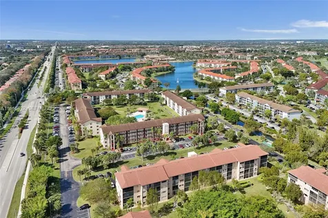 1651 SW 127th Avenue Pembroke Pines FL 33027