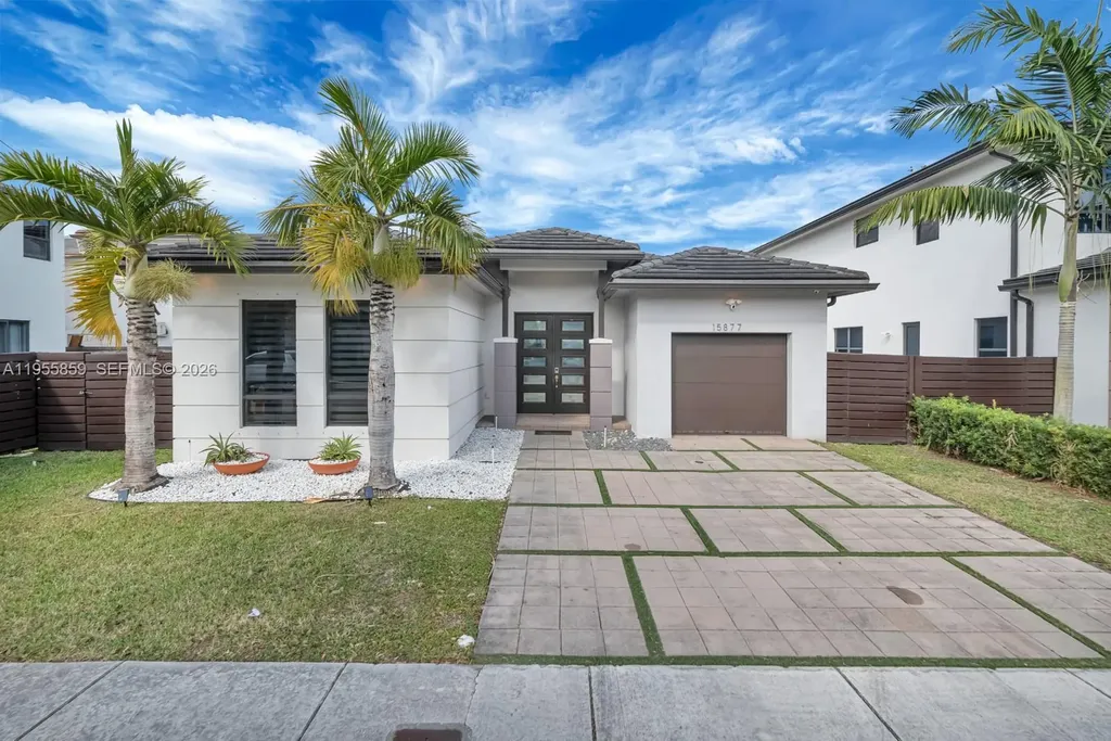 15877 SW 136th Way Miami FL 33196