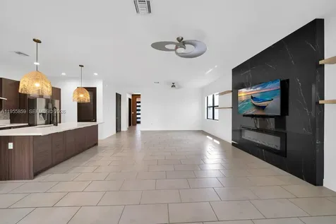 15877 SW 136th Way Miami FL 33196