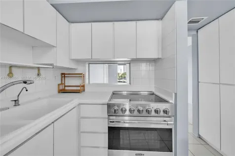3030 Marcos Drive Aventura FL 33160