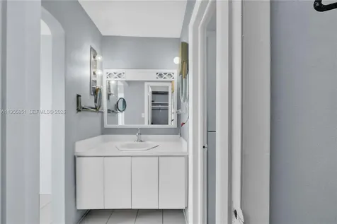 3030 Marcos Drive Aventura FL 33160