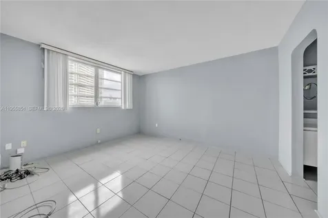 3030 Marcos Drive Aventura FL 33160