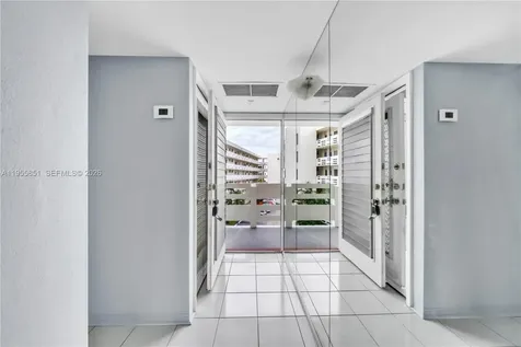 3030 Marcos Drive Aventura FL 33160