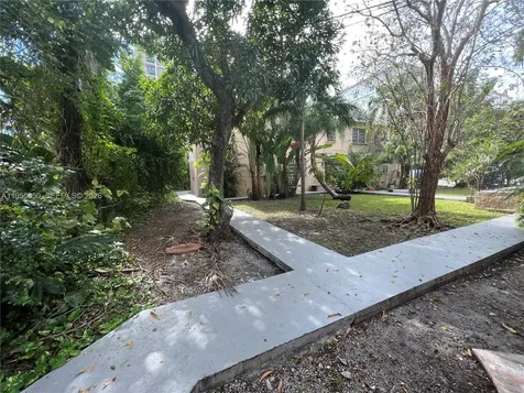 1431 SW 37th Avenue Miami FL 33145