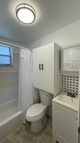 1043 NW 2nd Street Miami FL 33128