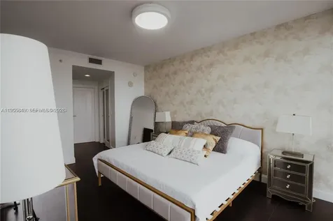 18201 Collins Avenue Sunny Isles Beach FL 33160