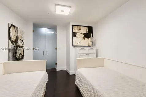 18201 Collins Avenue Sunny Isles Beach FL 33160