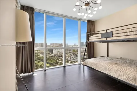 18201 Collins Avenue Sunny Isles Beach FL 33160